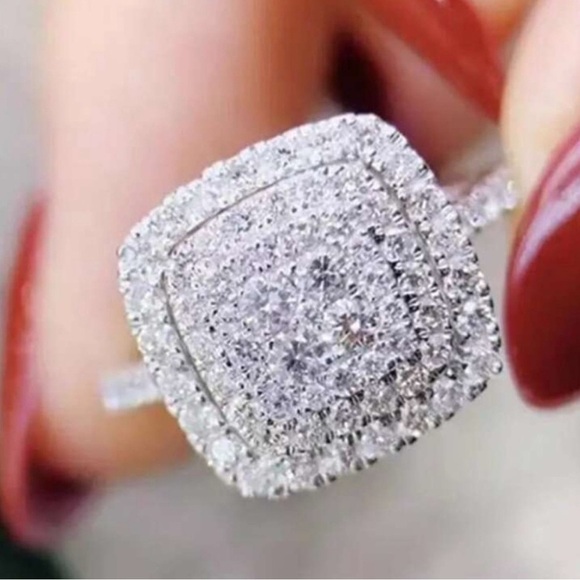 BRIDAL WEDDING RING​. New! Size 9 - Picture 1 of 6